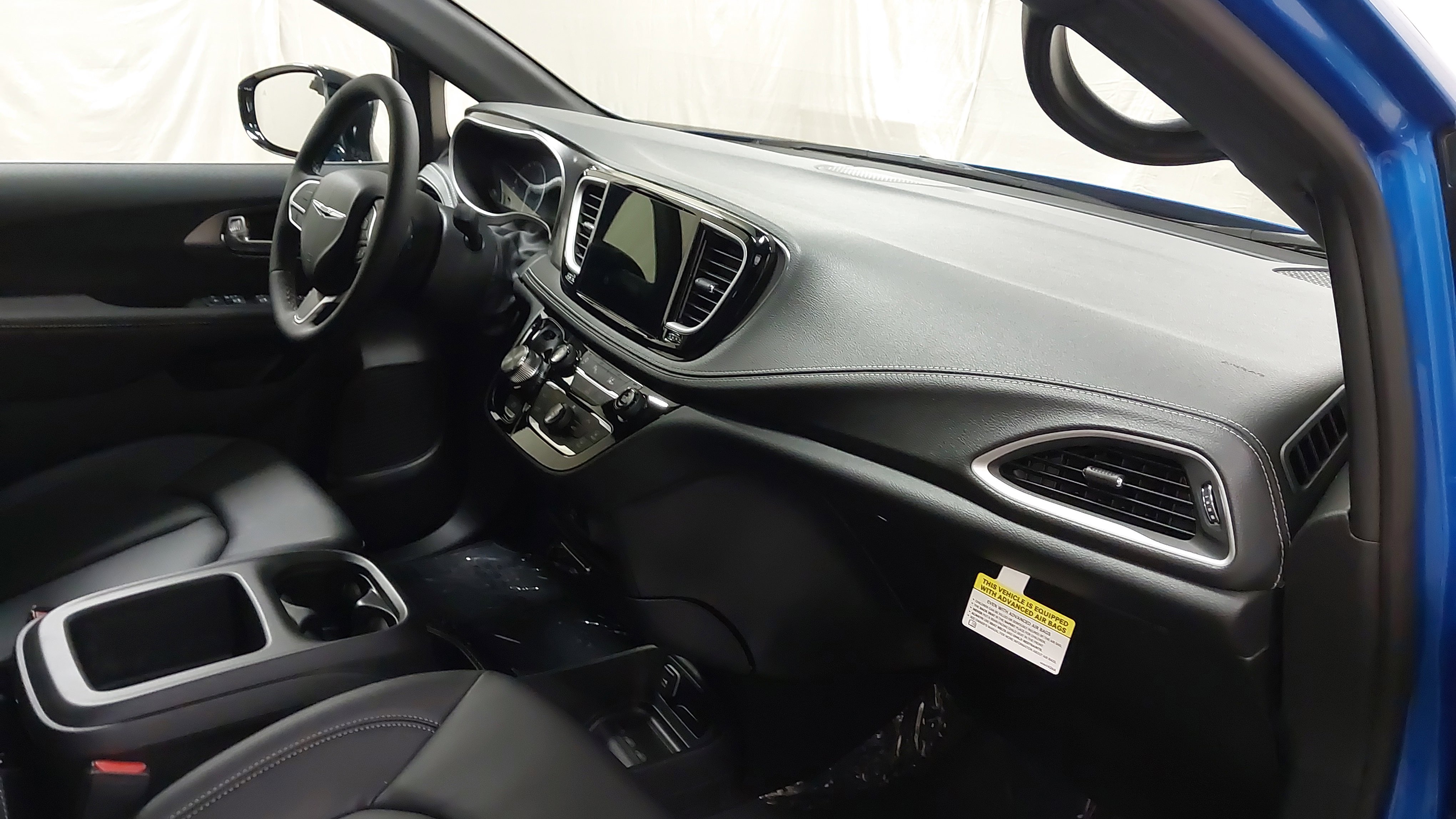 New 2026 Chrysler Pacifica Select image 29