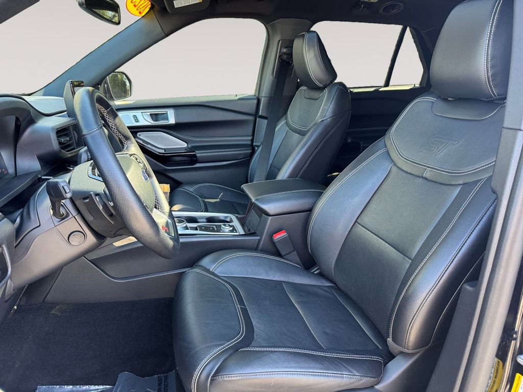 Used 2023 Ford Explorer ST w/ Equipment Group 401A image 9