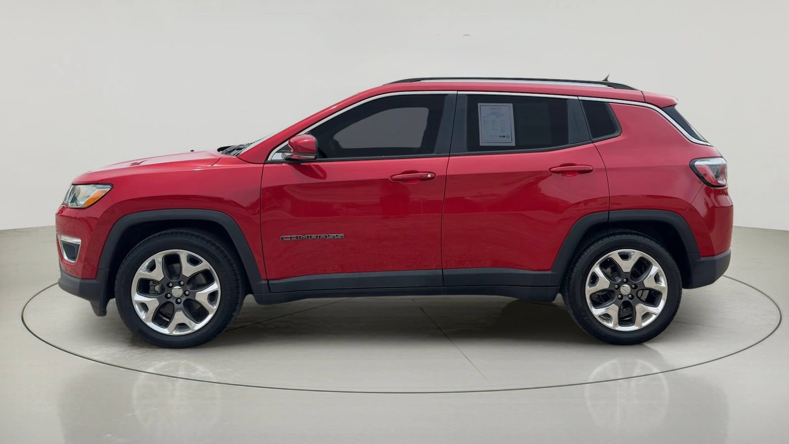 Used 2019 Jeep Compass Limited FWD image 9