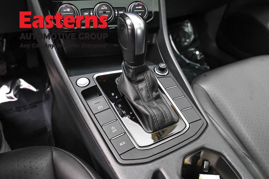Used 2020 Volkswagen Jetta SE FWD image 13