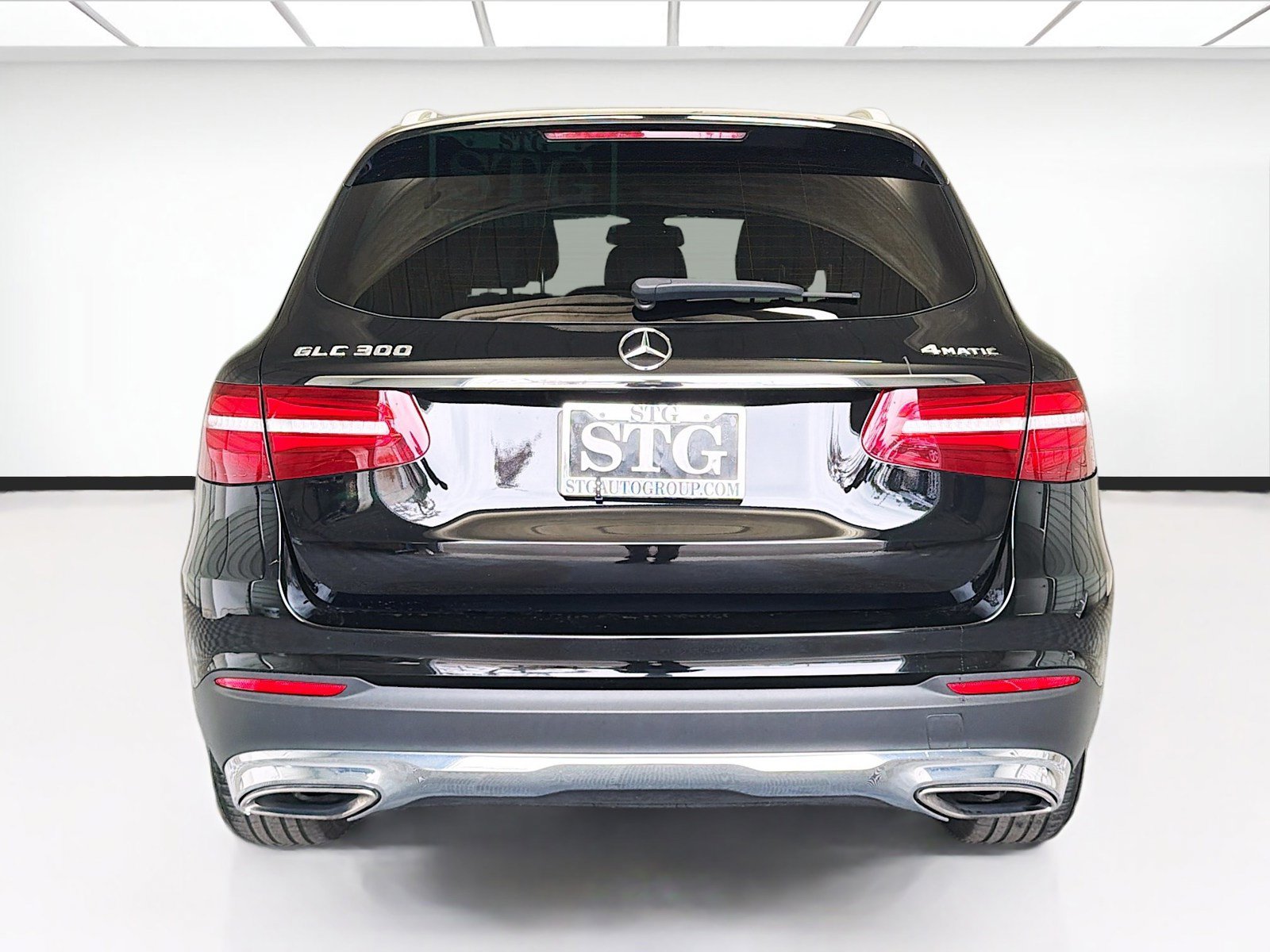 Used 2019 Mercedes-Benz GLC 300 4MATIC image 5