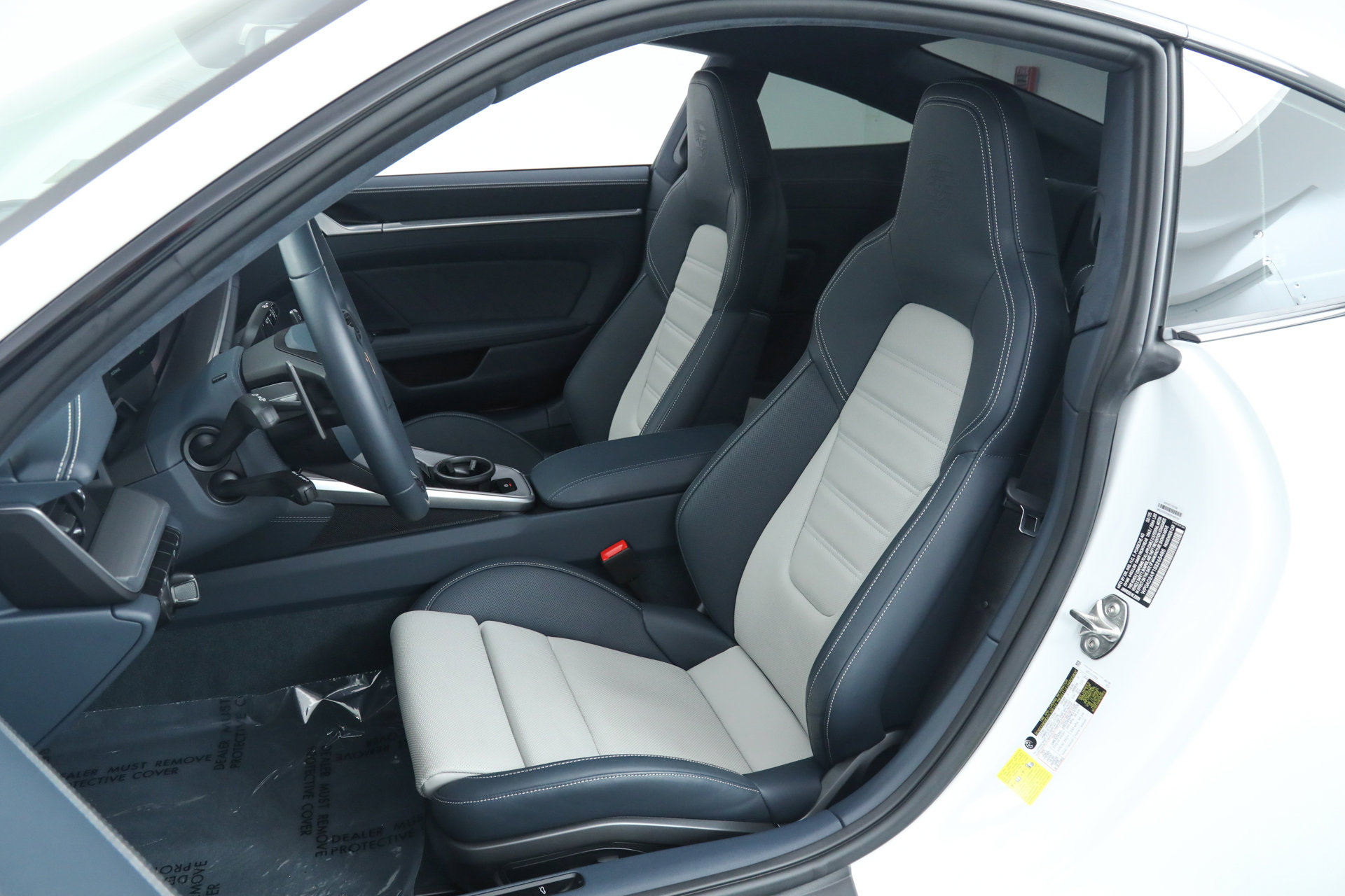 Used 2025 Porsche 911 Turbo S image 24