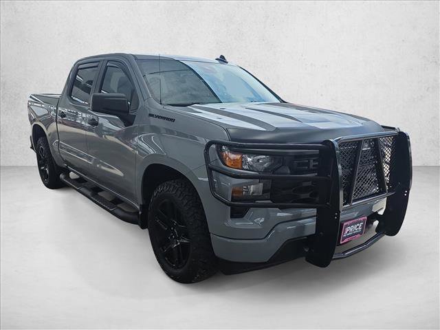 Used 2024 Chevrolet Silverado 1500 Custom w/ Turbomax Blackout Package AWD/4WD image 8
