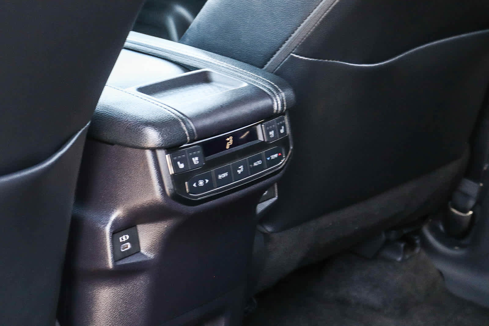 Used 2024 Toyota Grand Highlander AWD image 24