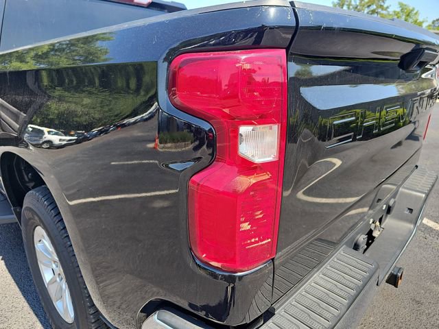 Used 2020 Chevrolet Silverado 1500 LT AWD/4WD image 32