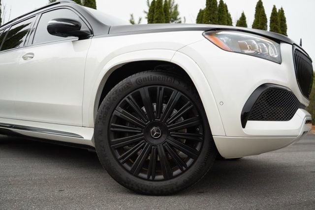 Used 2021 Mercedes-Benz Maybach GLS 600 4MATIC image 14