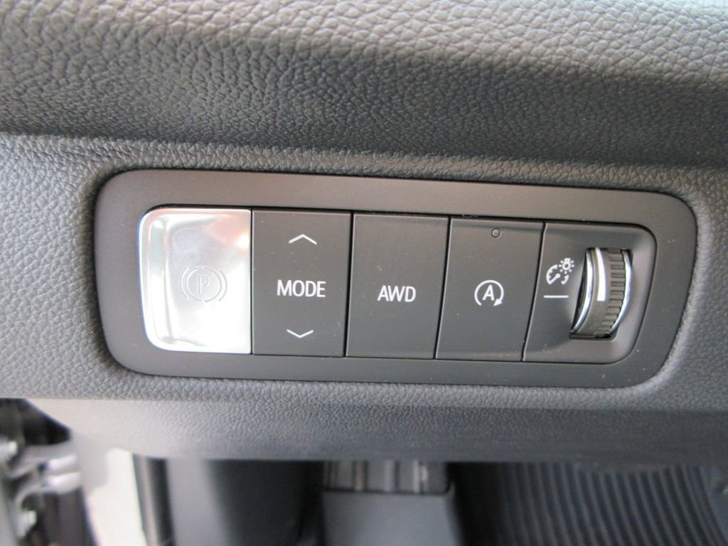 New 2026 Chevrolet Traverse Z71 w/ Driver Confidence Package image 24