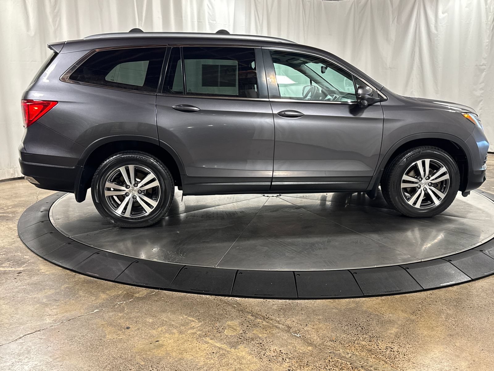 Certified 2018 Honda Pilot EX-L image 6