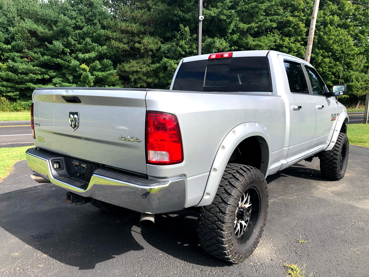 Used 2015 RAM 2500 SLT image 5