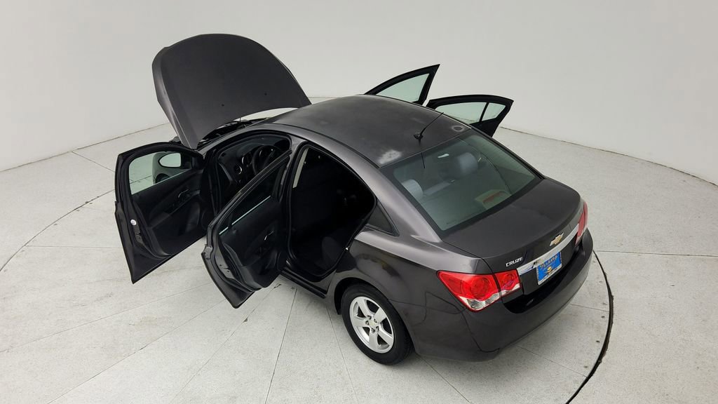 Used 2014 Chevrolet Cruze LT image 42