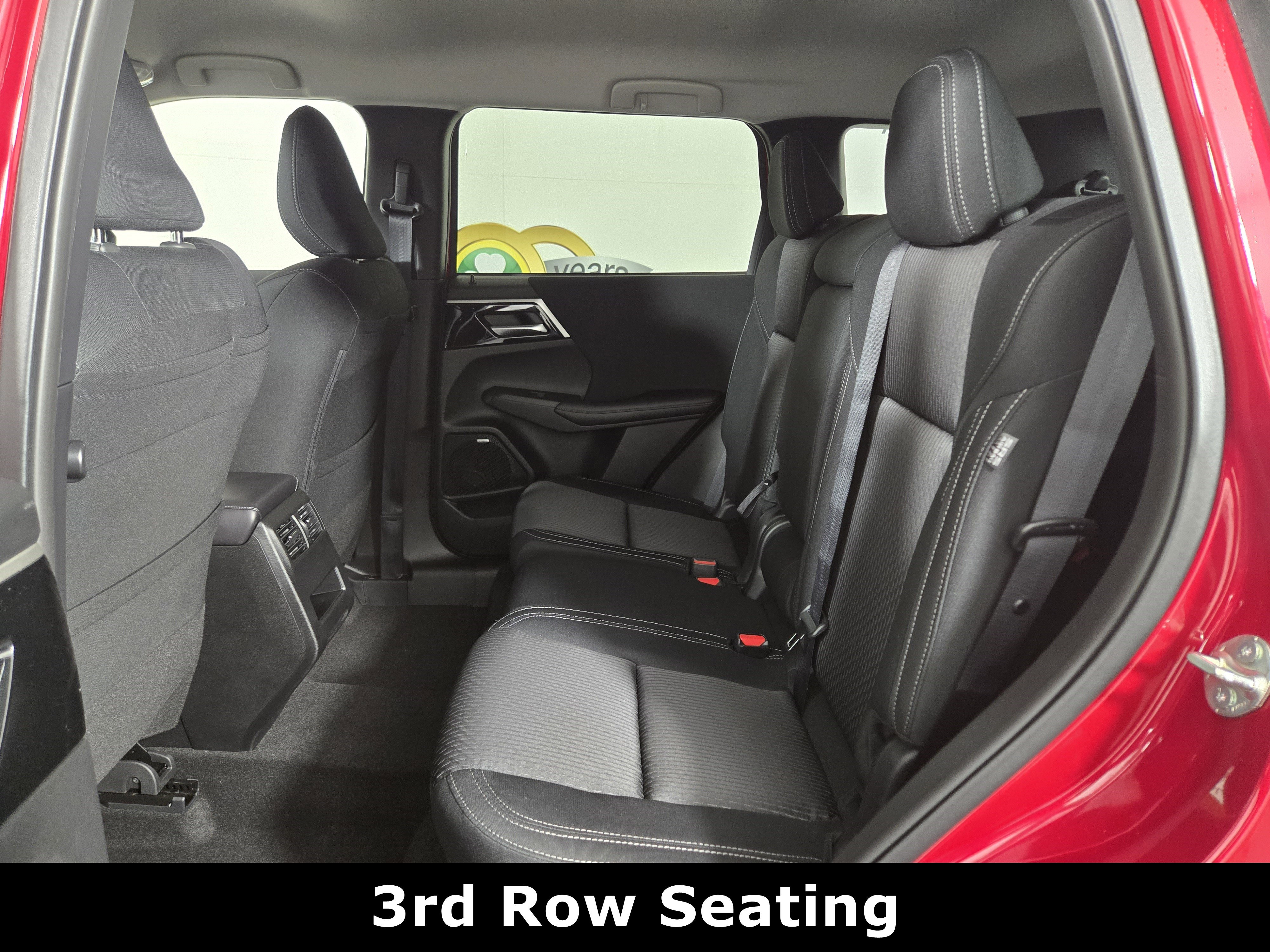 New 2026 Mitsubishi Outlander ES image 11