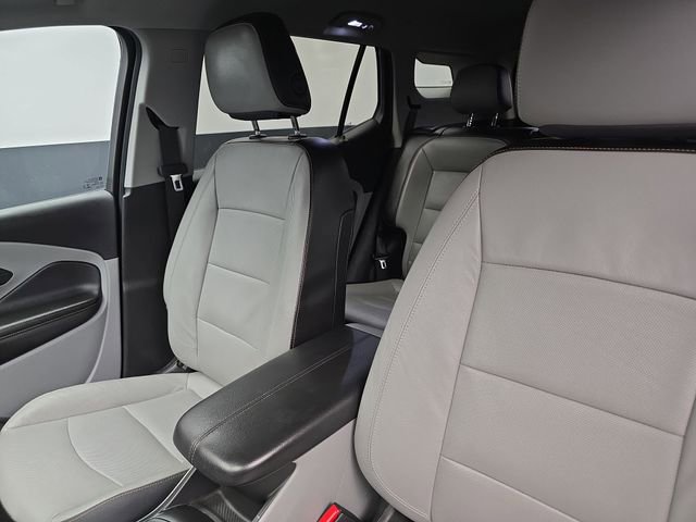 Used 2021 GMC Terrain SLT FWD image 47