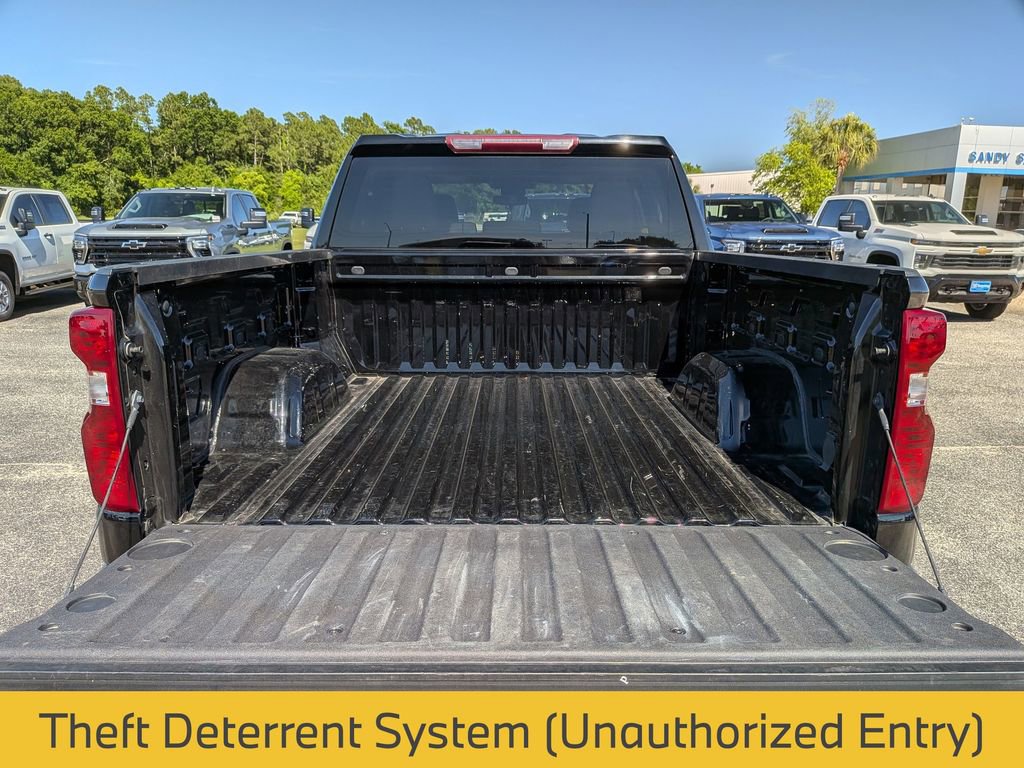 Used 2022 Chevrolet Silverado 1500 Custom Trail Boss AWD/4WD image 31