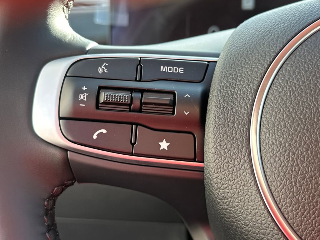 New 2026 Kia K5 EX image 18