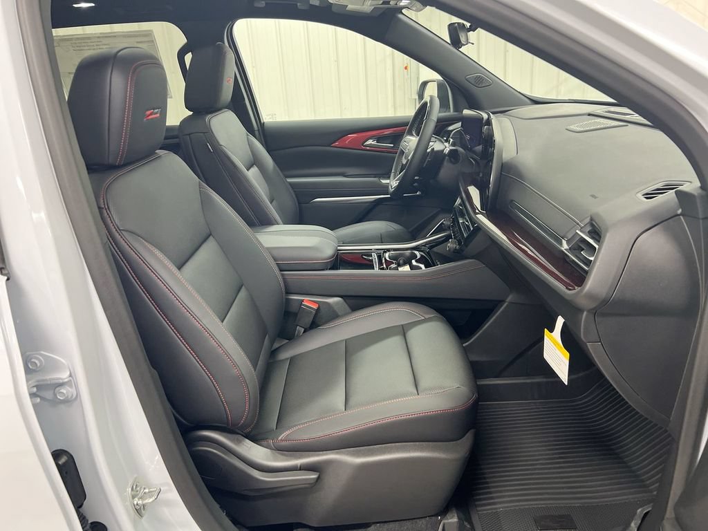 New 2026 Chevrolet Traverse Z71 w/ Enhanced Driving Package AWD/4WD image 23