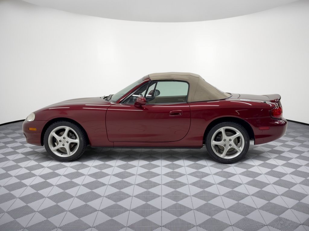 Used 2003 MAZDA MX-5 Miata LS RWD image 2