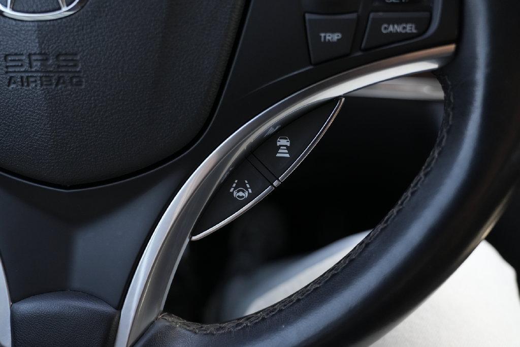 Used 2020 Acura MDX SH-AWD image 52