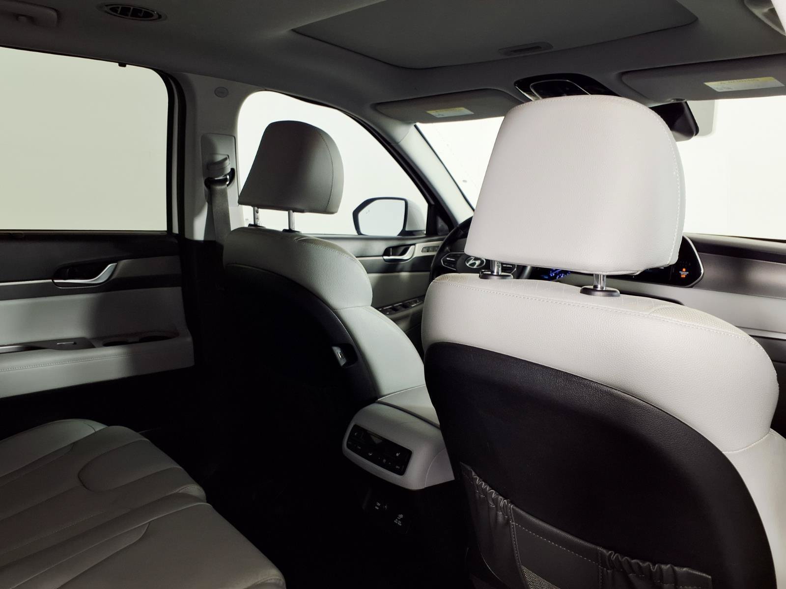 Certified 2021 Hyundai Palisade SEL FWD image 11
