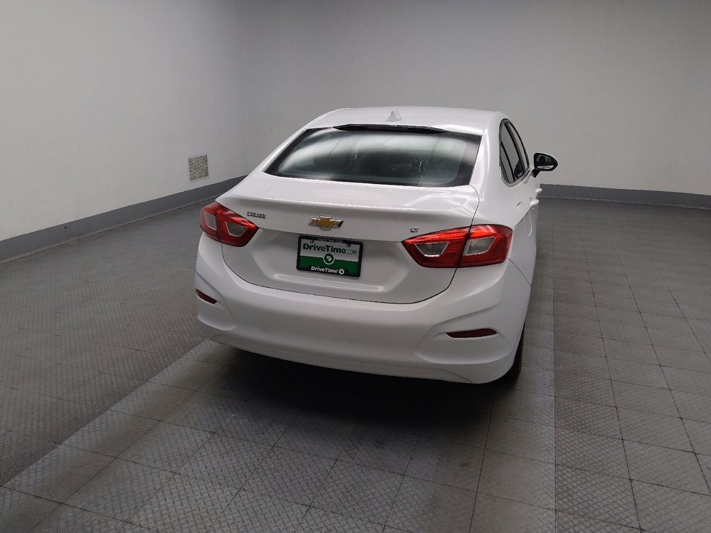 Used 2016 Chevrolet Cruze LT FWD image 7