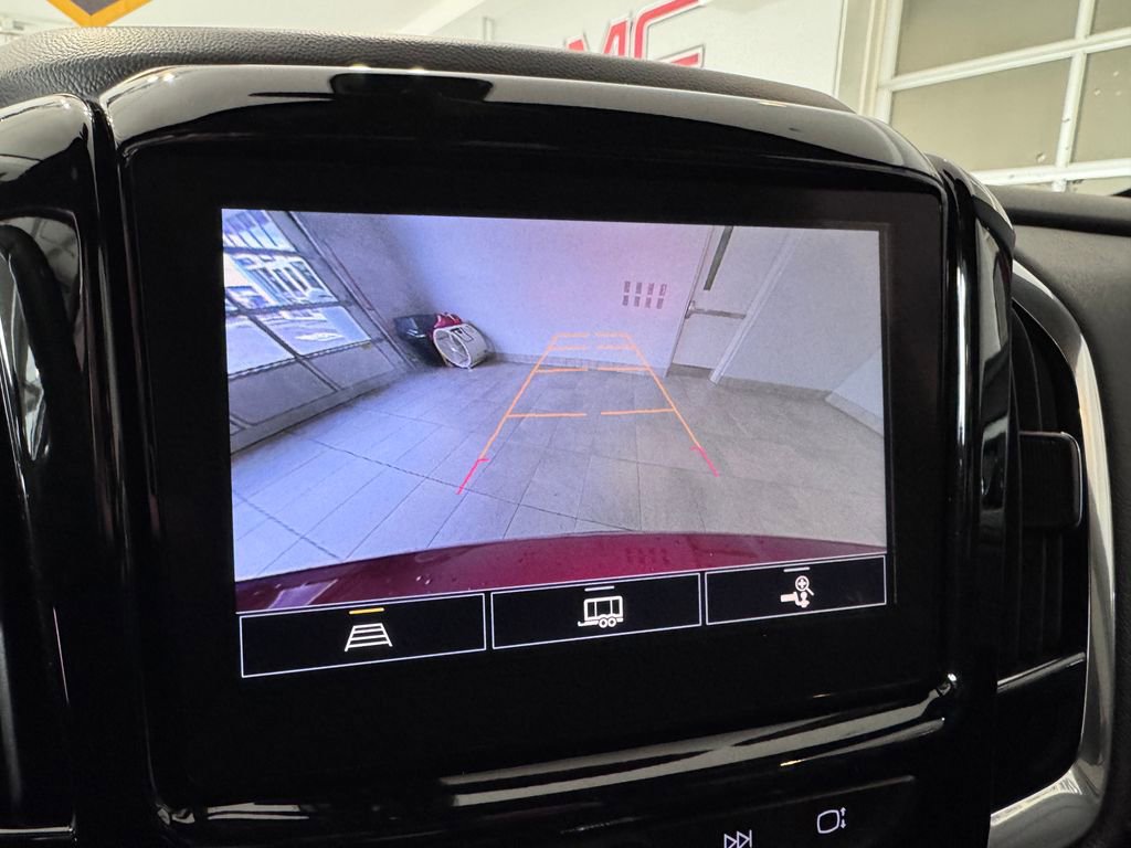 Certified 2023 Chevrolet Traverse LT AWD/4WD image 19