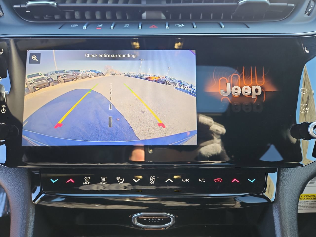 New 2026 Jeep Grand Cherokee Altitude AWD/4WD image 25