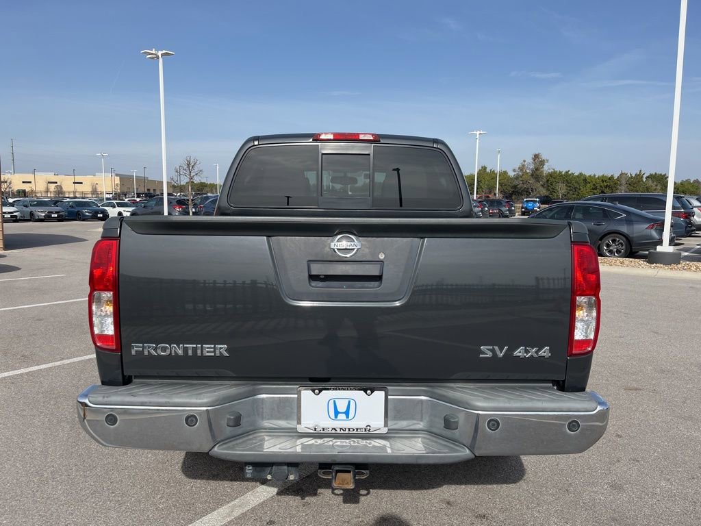 Used 2015 Nissan Frontier SV w/ SV Value Truck Package image 5