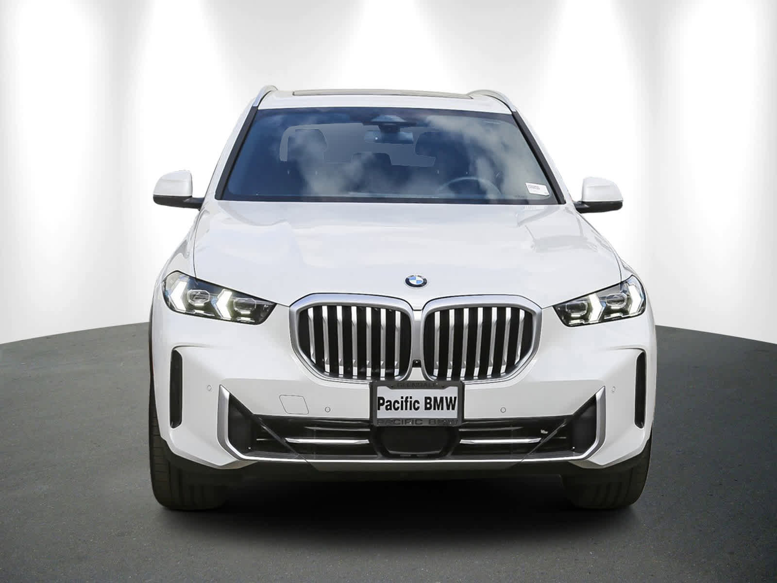 Used 2025 BMW X5 sDrive40i image 2