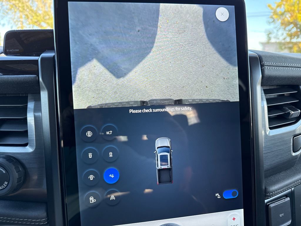 New 2025 Ford F150 Lightning Flash image 28