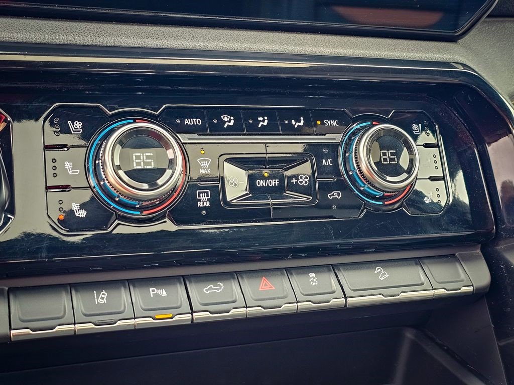 Certified 2024 GMC Sierra 2500 AT4 w/ AT4 Preferred Package image 28