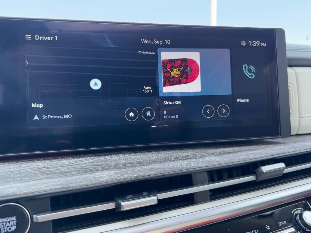 Used 2024 Hyundai Santa Fe Limited image 19