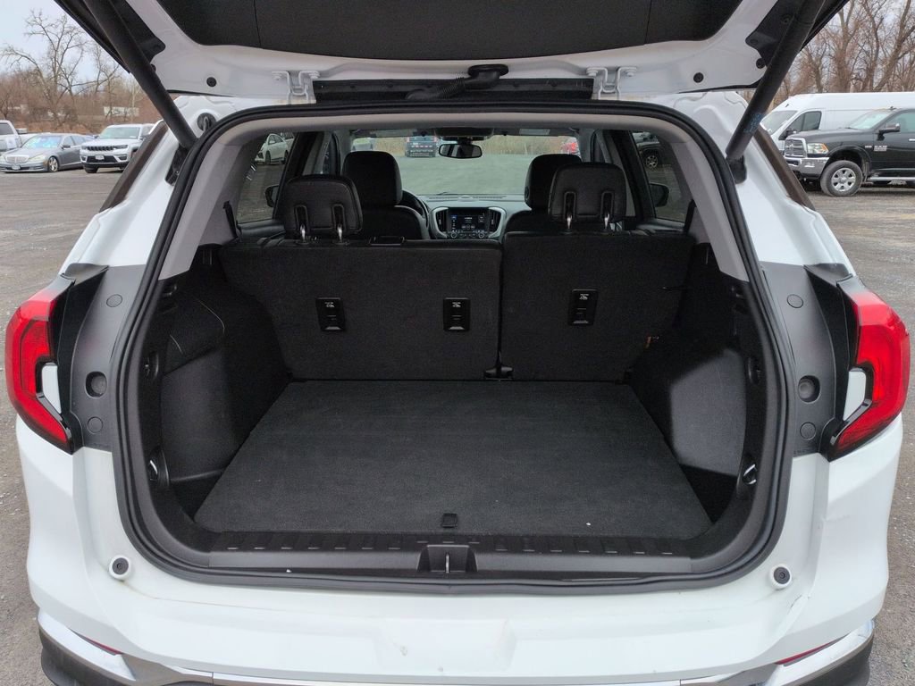Used 2018 GMC Terrain SLT w/ Preferred Package image 5