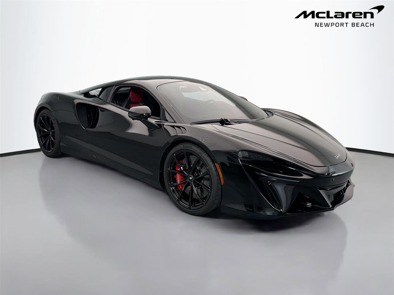 Used 2023 McLaren Artura RWD video 1