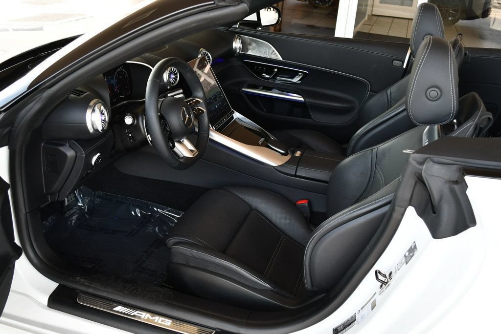 Used 2024 Mercedes-Benz SL 55 AMG 4MATIC image 63