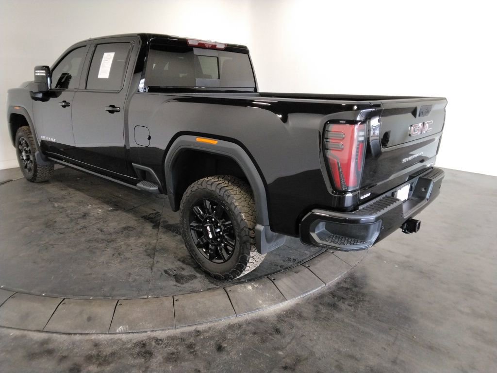Used 2025 GMC Sierra 2500 AT4 w/ AT4 Premium Plus Package image 8