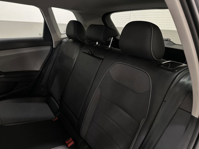 Certified 2022 Volkswagen Taos SE image 20