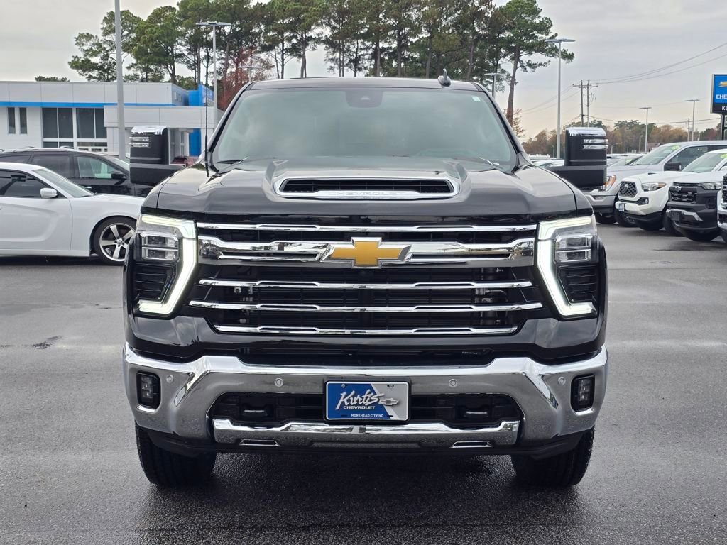 New 2026 Chevrolet Silverado 2500 LTZ w/ LTZ Premium Package image 8