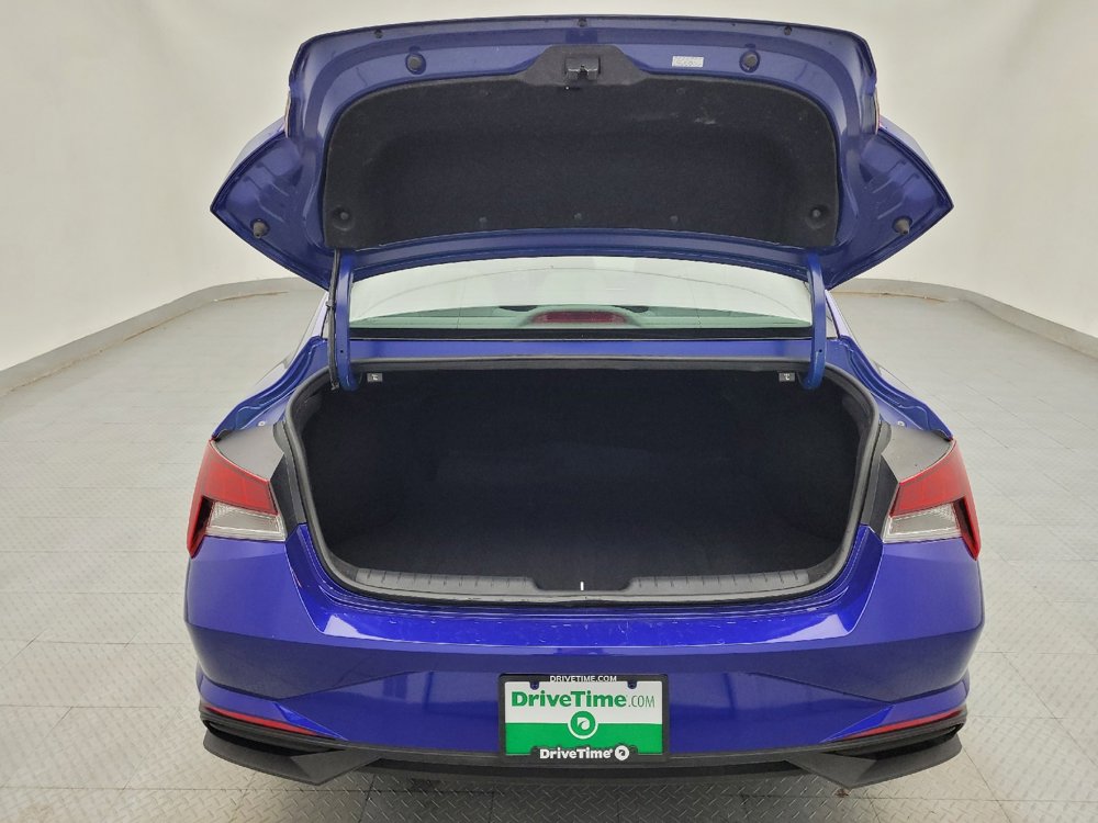 Used 2023 Hyundai Elantra SEL w/ Winter Weather Package image 29