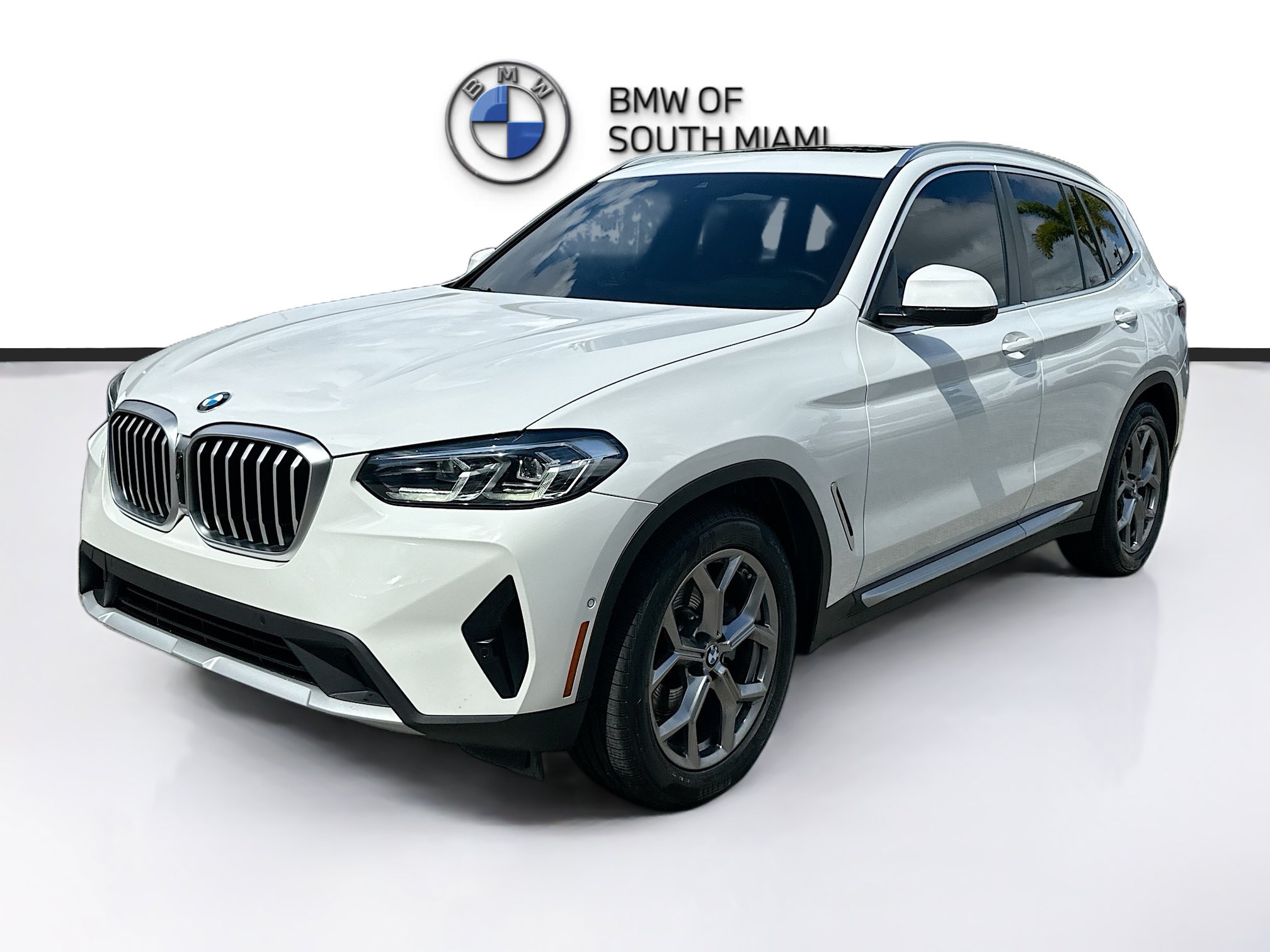 Used 2024 BMW X3 sDrive30i w/ Convenience Package w/ZPA RWD image 3