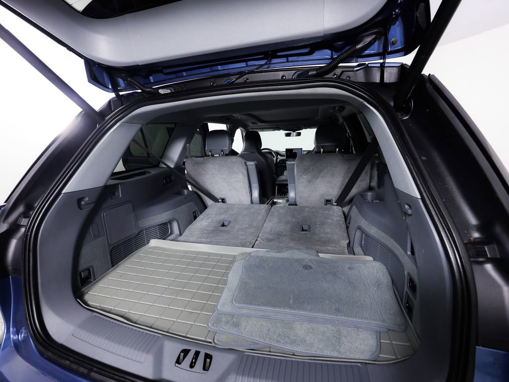 Used 2020 Lincoln Aviator Grand Touring w/ Equipment Group 302A image 17