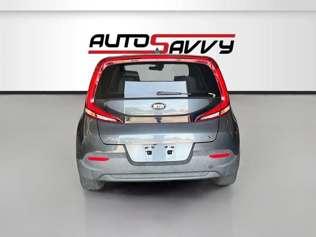 Used 2020 Kia Soul S FWD image 6