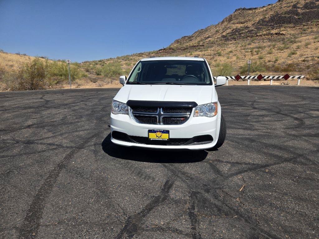 Used 2015 Dodge Grand Caravan SXT FWD image 3