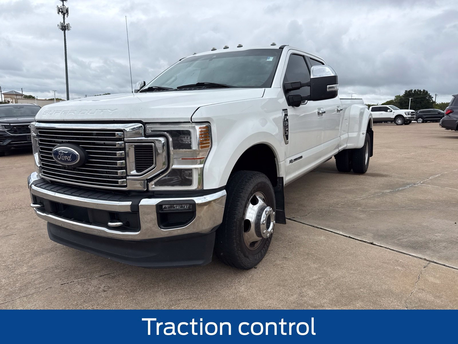Used 2021 Ford F350 King Ranch w/ King Ranch Ultimate Package AWD/4WD image 3
