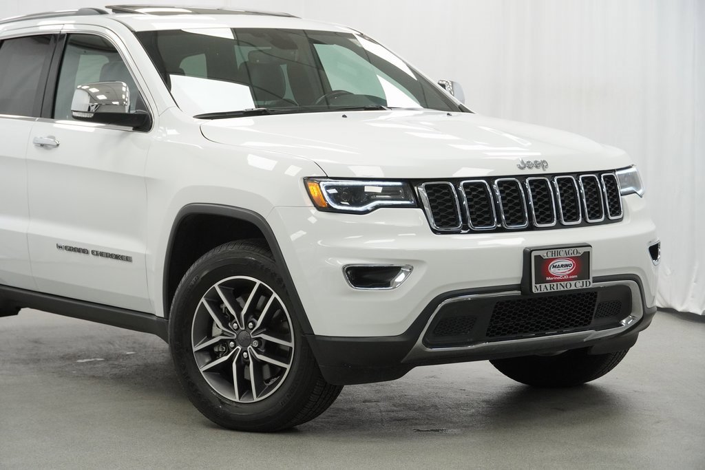 Certified 2022 Jeep Grand Cherokee Limited w/ Tech Group image 3