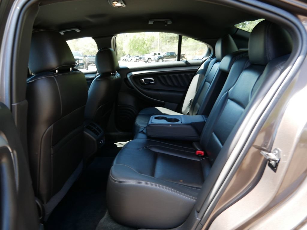 Used 2016 Ford Taurus SEL w/ Equipment Group 201A FWD image 11