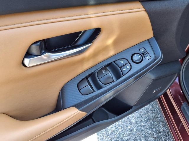Certified 2025 Nissan Sentra SV w/ SV Premium Package FWD image 16