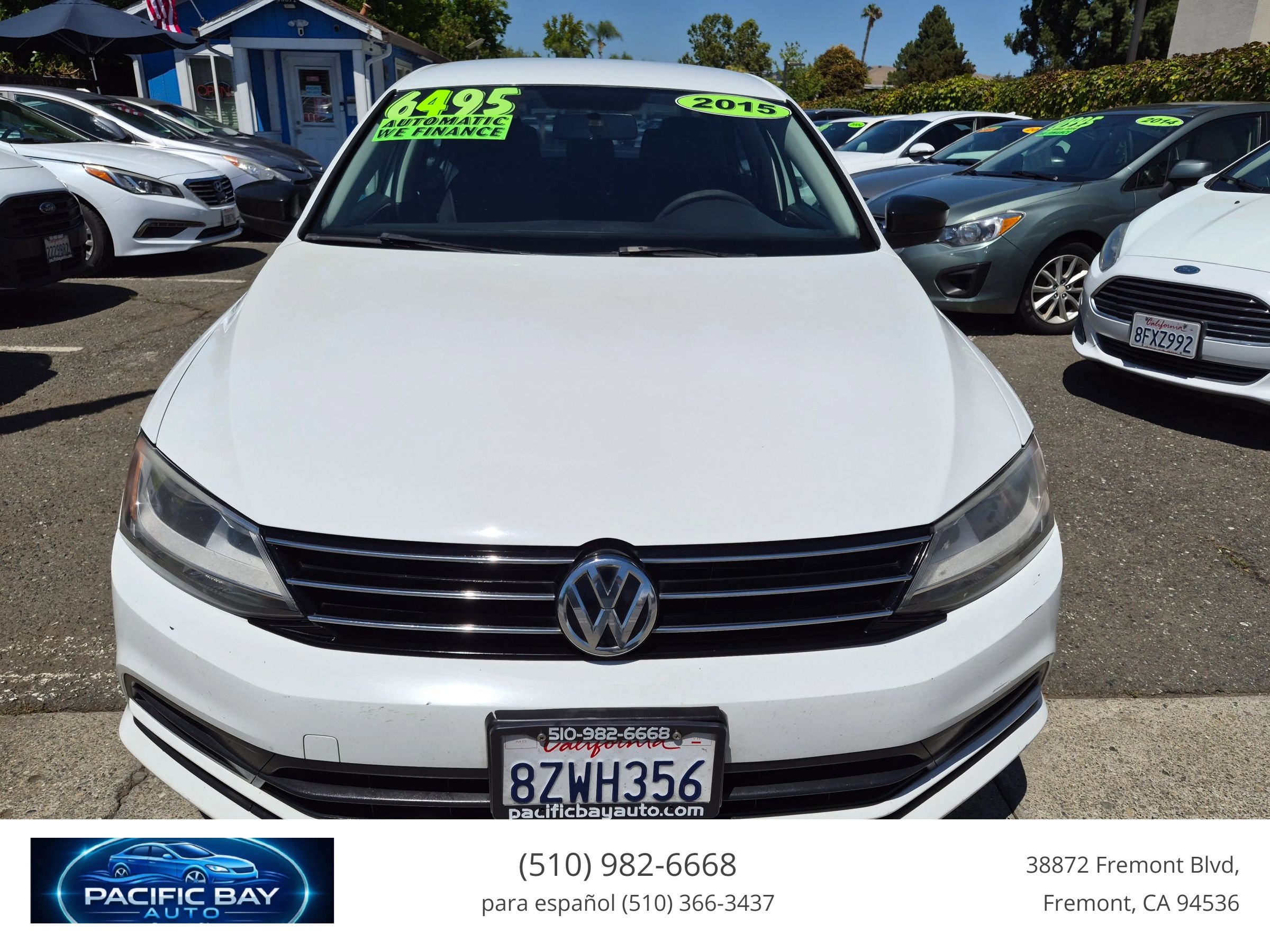 Used 2015 Volkswagen Jetta SE FWD image 2
