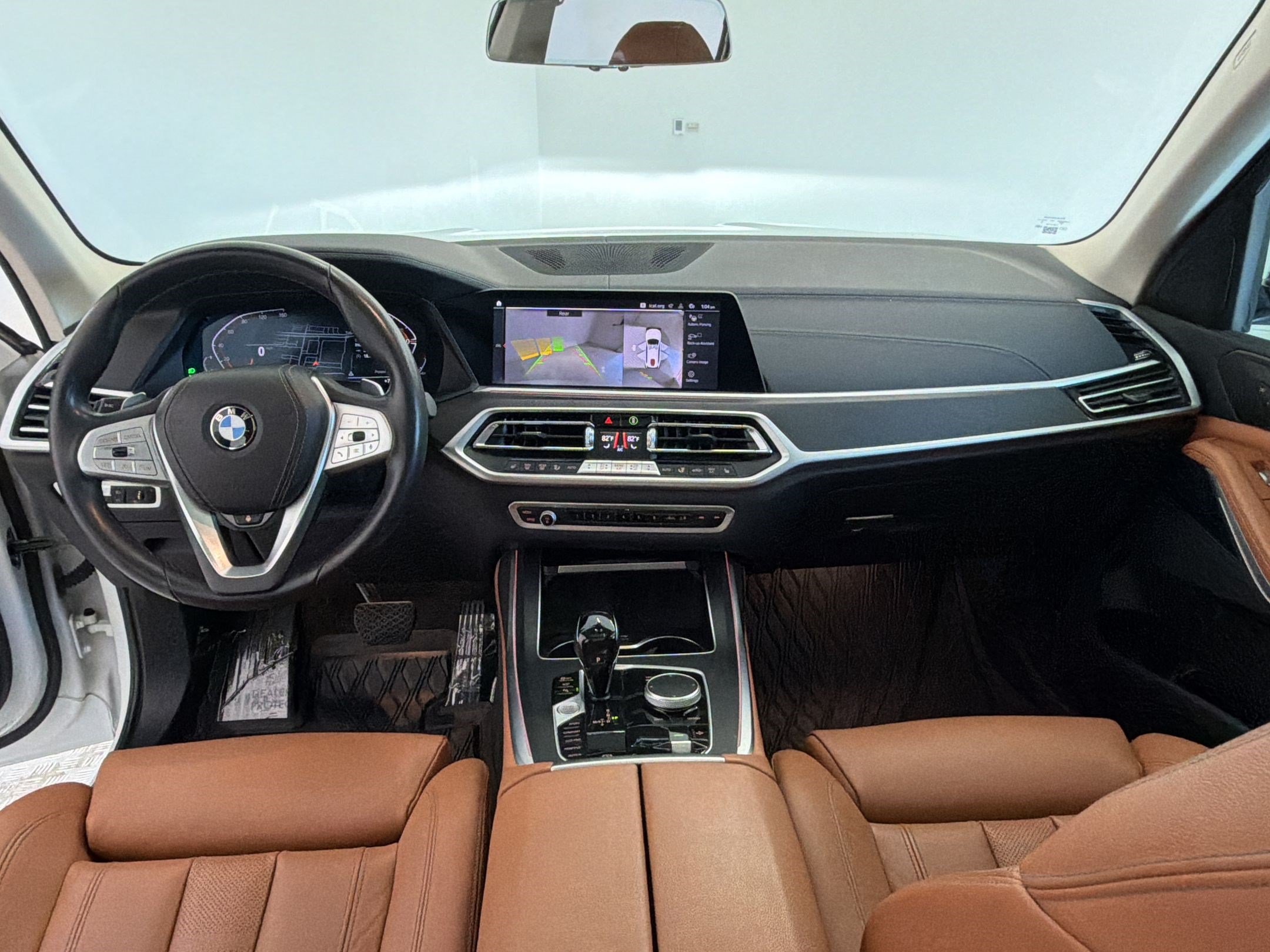 Used 2022 BMW X7 xDrive40i w/ Cold Weather Package AWD/4WD image 16