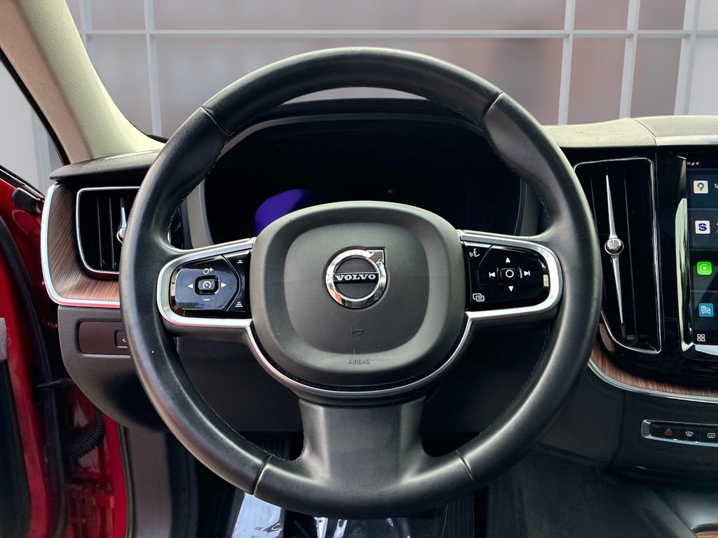 Used 2023 Volvo XC60 B5 Plus AWD/4WD image 27
