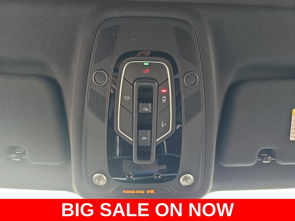 Used 2019 Audi Q8 Premium Plus w/ Premium Plus AWD/4WD image 32