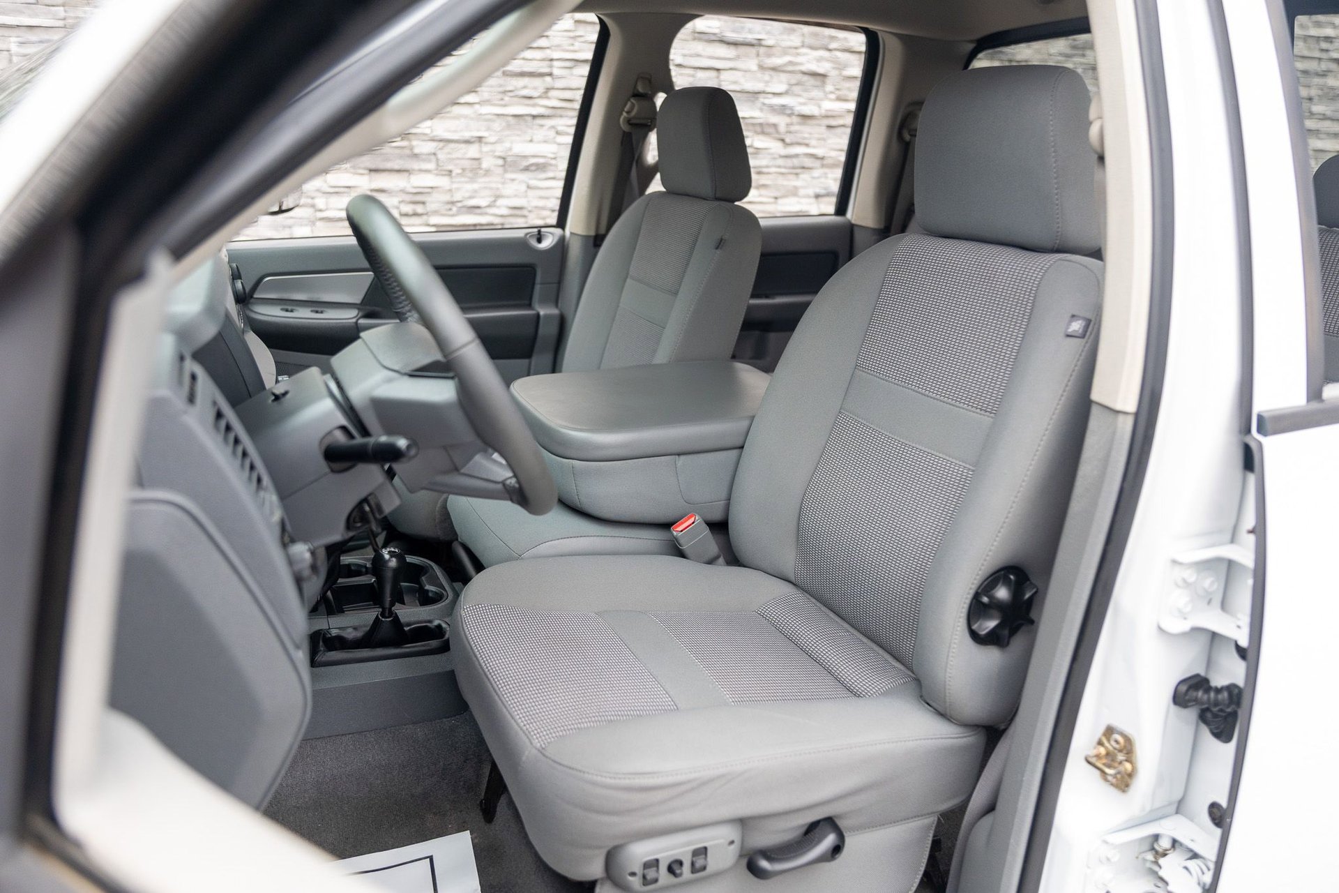 Used 2007 Dodge Ram 3500 Truck SLT image 26